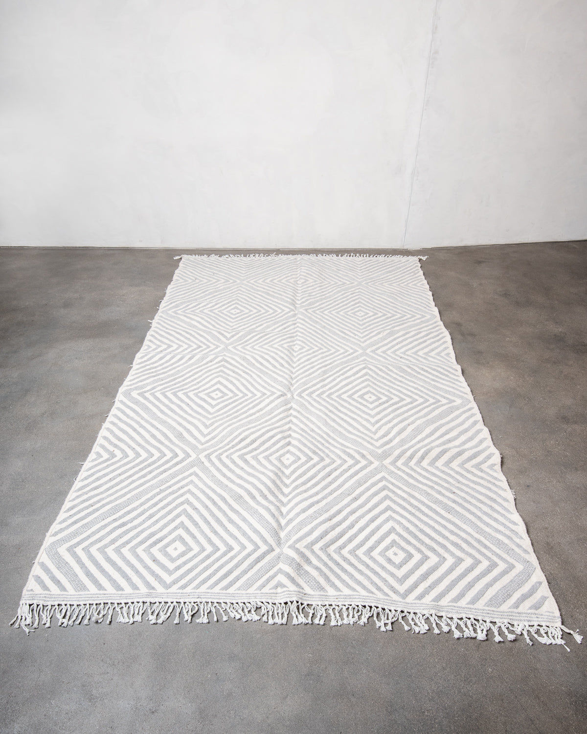 Modern, designer, handcrafted Berber rug from Morocco. Kelim carpet with beautiful designs and robust flat weave. 100% wool.